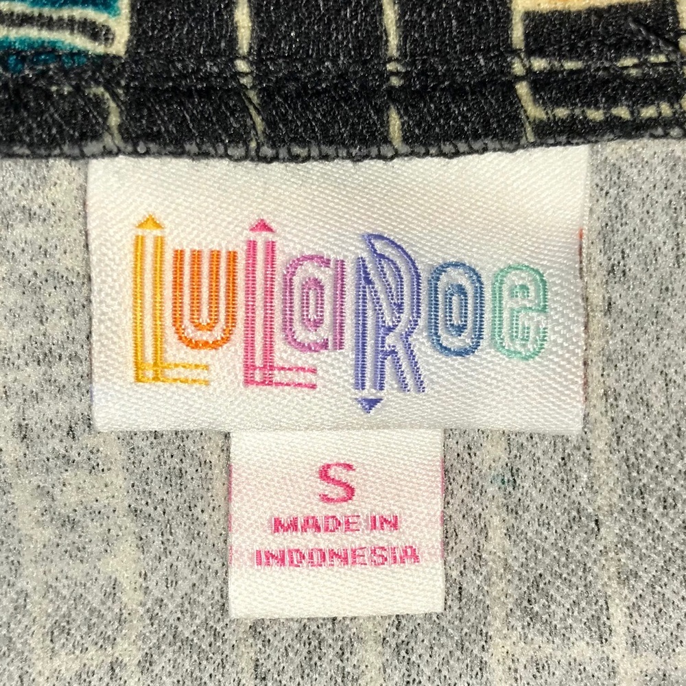 LuLaRoe Cassie Skirt - Picture 4 of 5